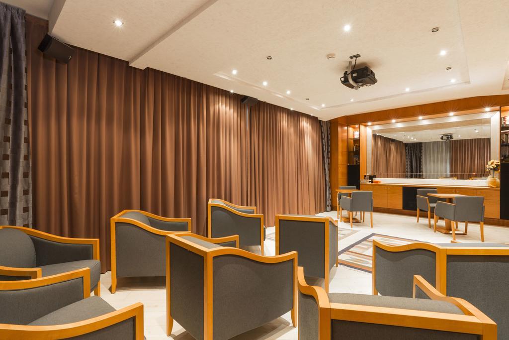 Relais San Giusto Hotel Campitello di Fassa Bagian luar foto