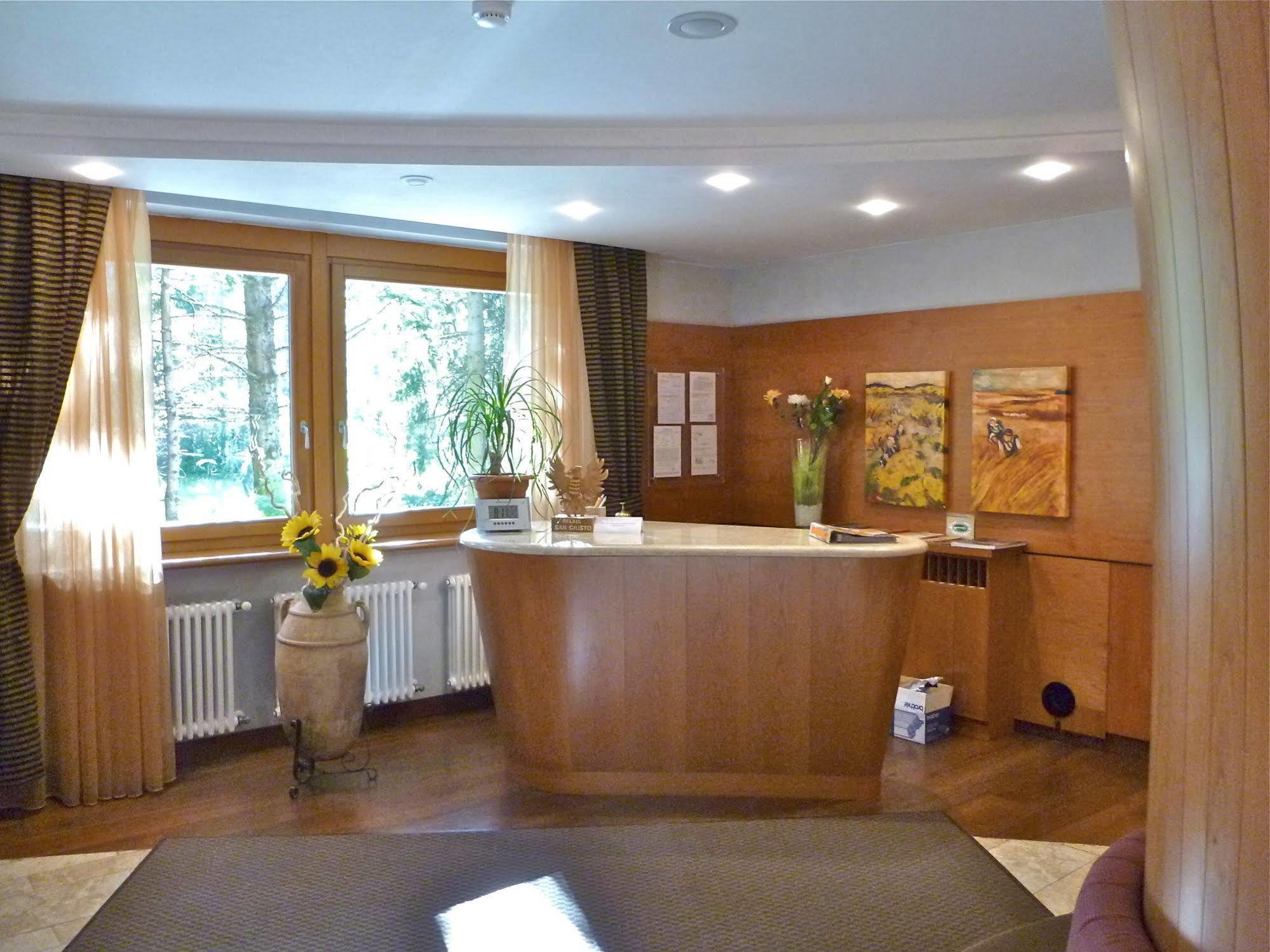 Relais San Giusto Hotel Campitello di Fassa Bagian luar foto